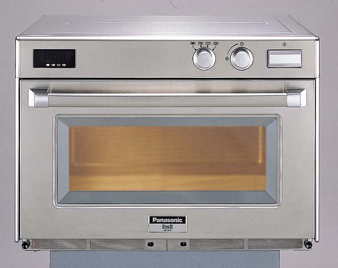 Panasonic NE-1840 Pro II professionele magnetron 1800W met 44 liter inhoud