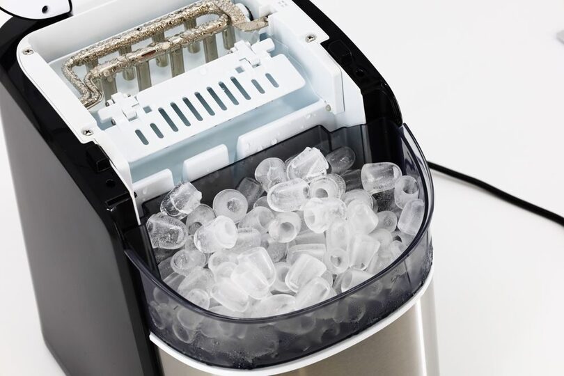 Hoogwaardige Hendi Arktic ijsblokjesmachine voor horecagebruik