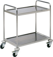 Professioneel transport: Een robuuste chroomstalen serveerwagen die tot wel 150 kg aan gerechten of servies kan dragen.