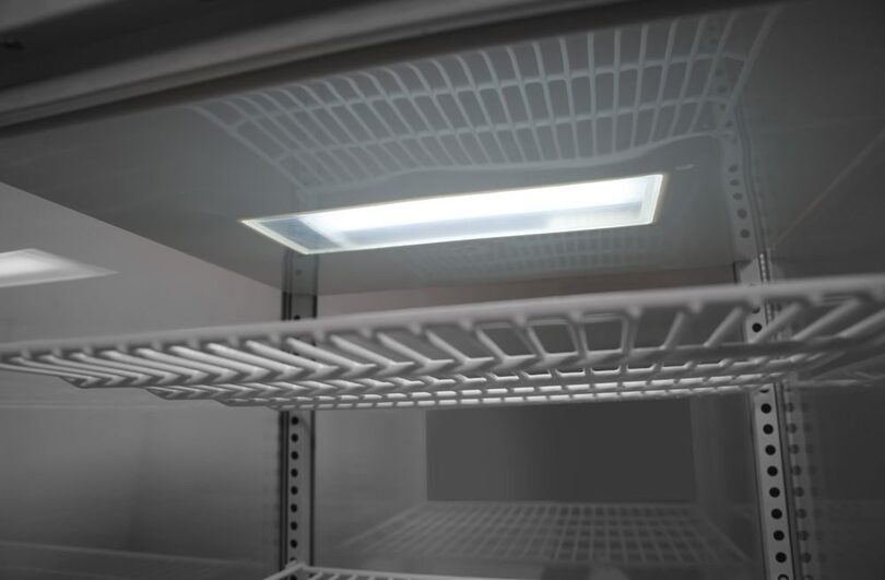 Bedieningspaneel van de Hendi Arktic koelvitrine