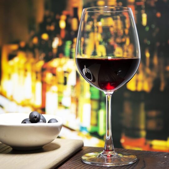 cz001_npi23-wineglass6