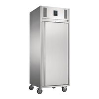 ua002_singledoorfreezer4-sam3398