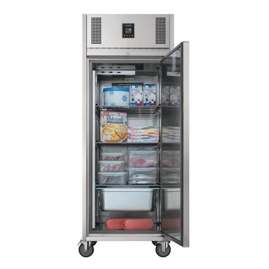 ua002_singledoorfreezer3-sam3398