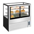 Interieur van de Polar gebakskoelvitrine met verlichting