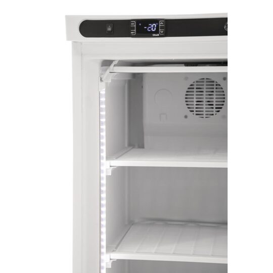 cb921_freezernew11