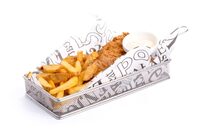 Serveer frituurmandje van RVS voor horeca presentatie