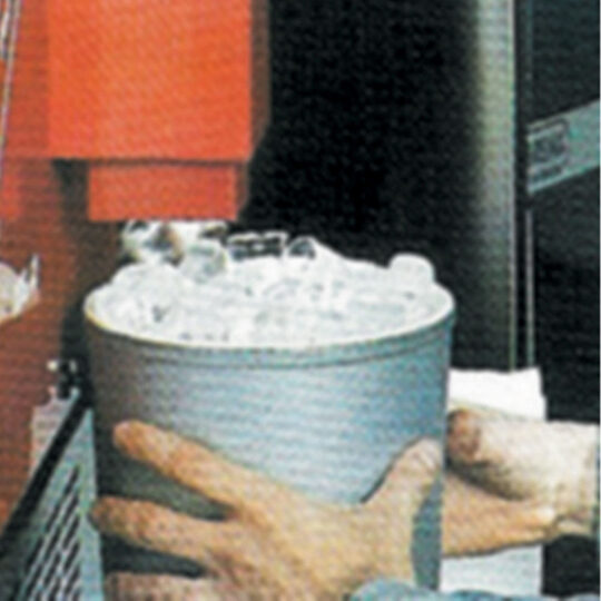 003-details-ice-big