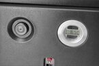 Dankzij het heldere LED-display monitort u de binnentemperatuur zonder de container te openen.