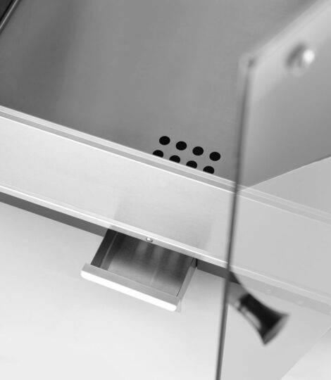 Zijaanzicht van de zwarte Hendi popcornmachine