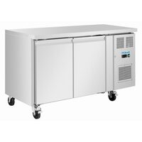 Polar U-Series slanke dubbeldeurs koelwerkbank UA105 voor professionele horecakeukens