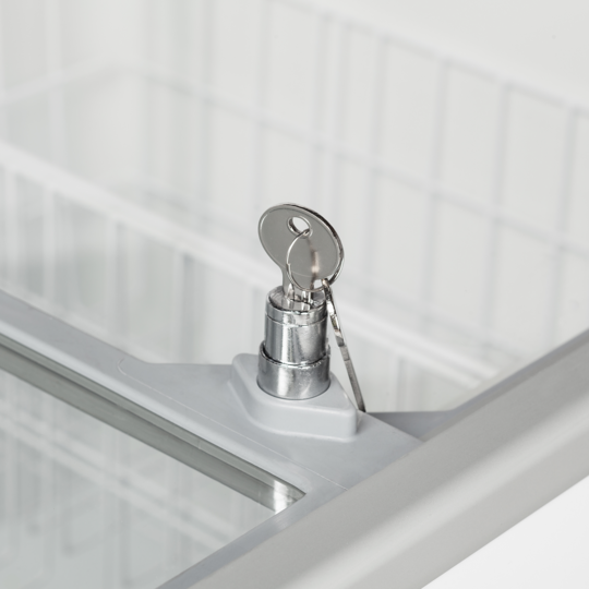 Detailopname van de Tefcold IC702SC consumptie-ijsvriezer