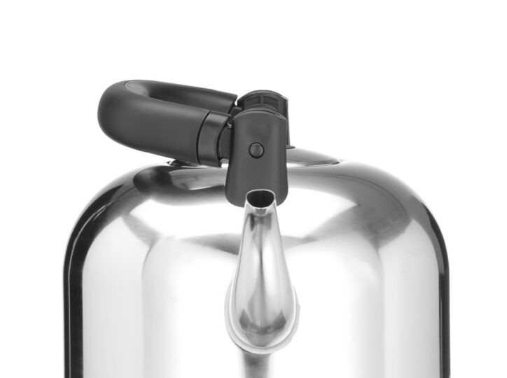 hendi-elektrische-waterkoker-kantine-gebruik