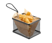 Contrast dat verkoopt: De diepzwarte kleur laat de goudgele kleuren van uw frites en snacks extra spreken.