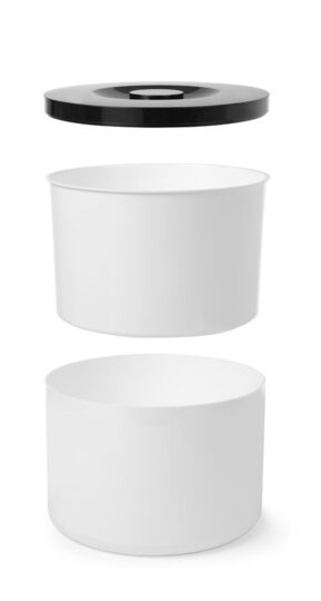 Het hoogwaardige witte polypropyleen is zeer robuust en eenvoudig schoon te houden na gebruik.