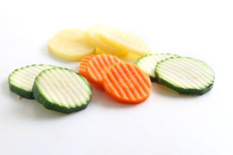 Detail van Hendi decoratiemes voor verfijnd snijwerk en garnering