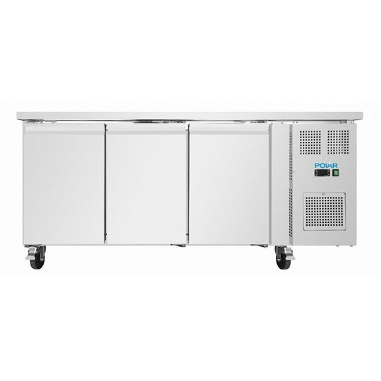 Compacte Polar koelwerkbank met drie deuren voor horeca