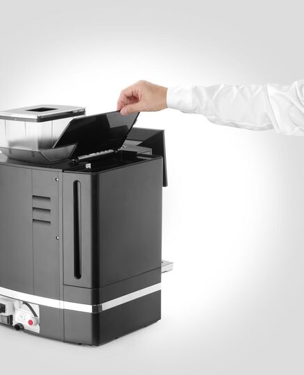 Vooraanzicht van de Hendi automatische koffiemachine 209950