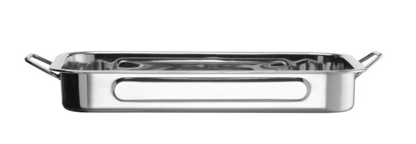 Detailopname van de RVS braadslede met stevige handgrepen