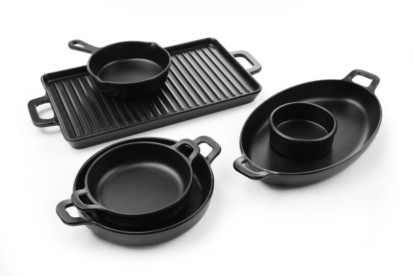 Collectie of voorbeelden van Hendi mini serveer pannetjes voor horeca gebruik