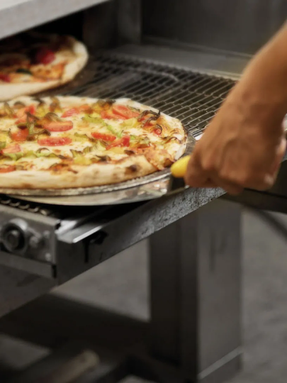Zijaanzicht Zanolli Synthesis 11/65 V GAS lopende band oven