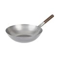 Detailopname van de Gastronoble plaatstalen wok
