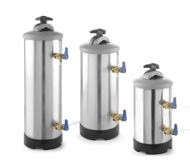 Compacte handmatige waterontharder 16 liter (Betreft de linker op de foto)