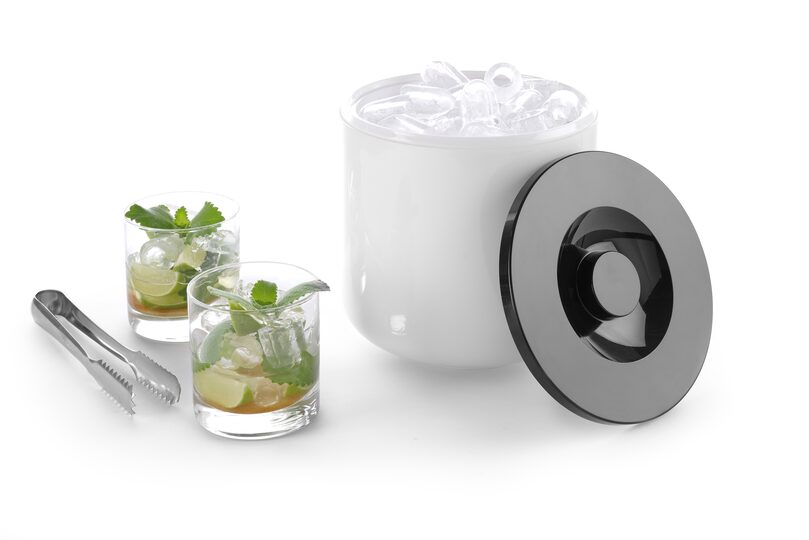 Met 10 liter inhoud biedt deze Hendi ijsemmer voldoende ruimte voor een grote voorraad ijs.