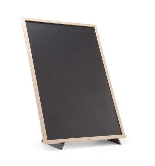 Detailopname van Hendi krijtbord met robuuste standaard