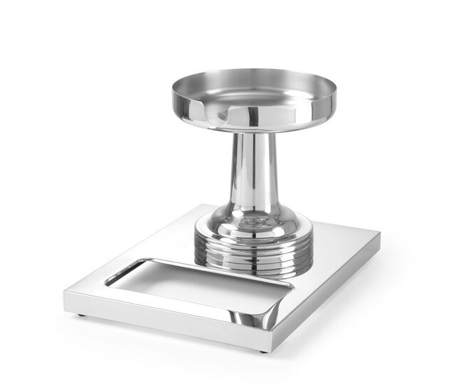 Detailopname van Hendi sapdispenser met ijscilinder