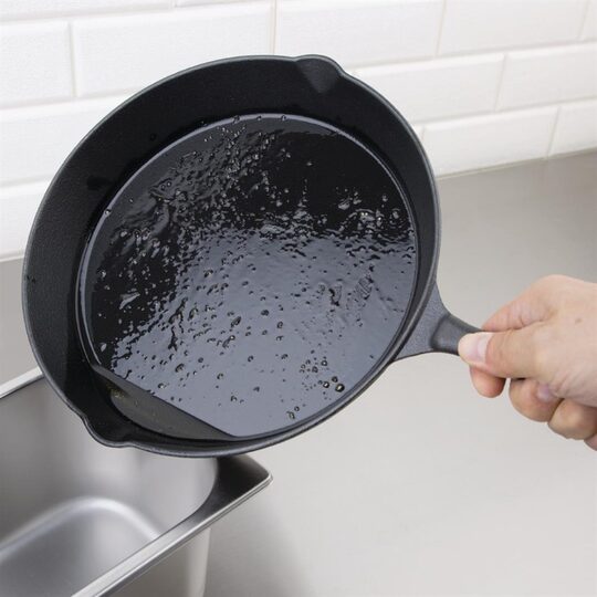 Stevig handvat van de Vogue gietijzeren grillpan