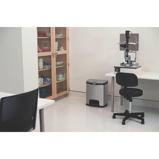 GE937_Rubbermaid_Van Hattem Horeca 5